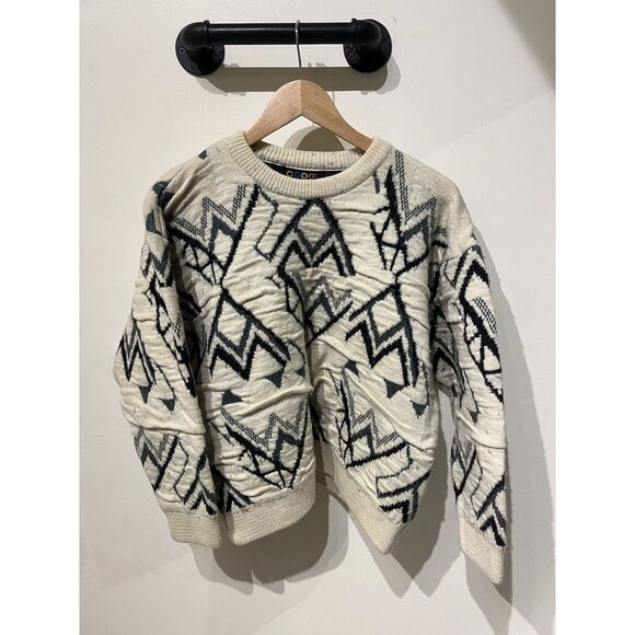 Vintage Coogi White Sweater Made In Australia Size M - Picture 1 of 6